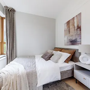 https://ludwiki-4d-apartament-better-rental.warsawhotelspoland.com